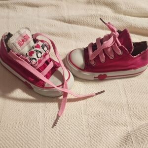 Kids converse